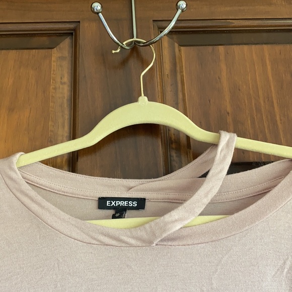 Express Top - Picture 3 of 5